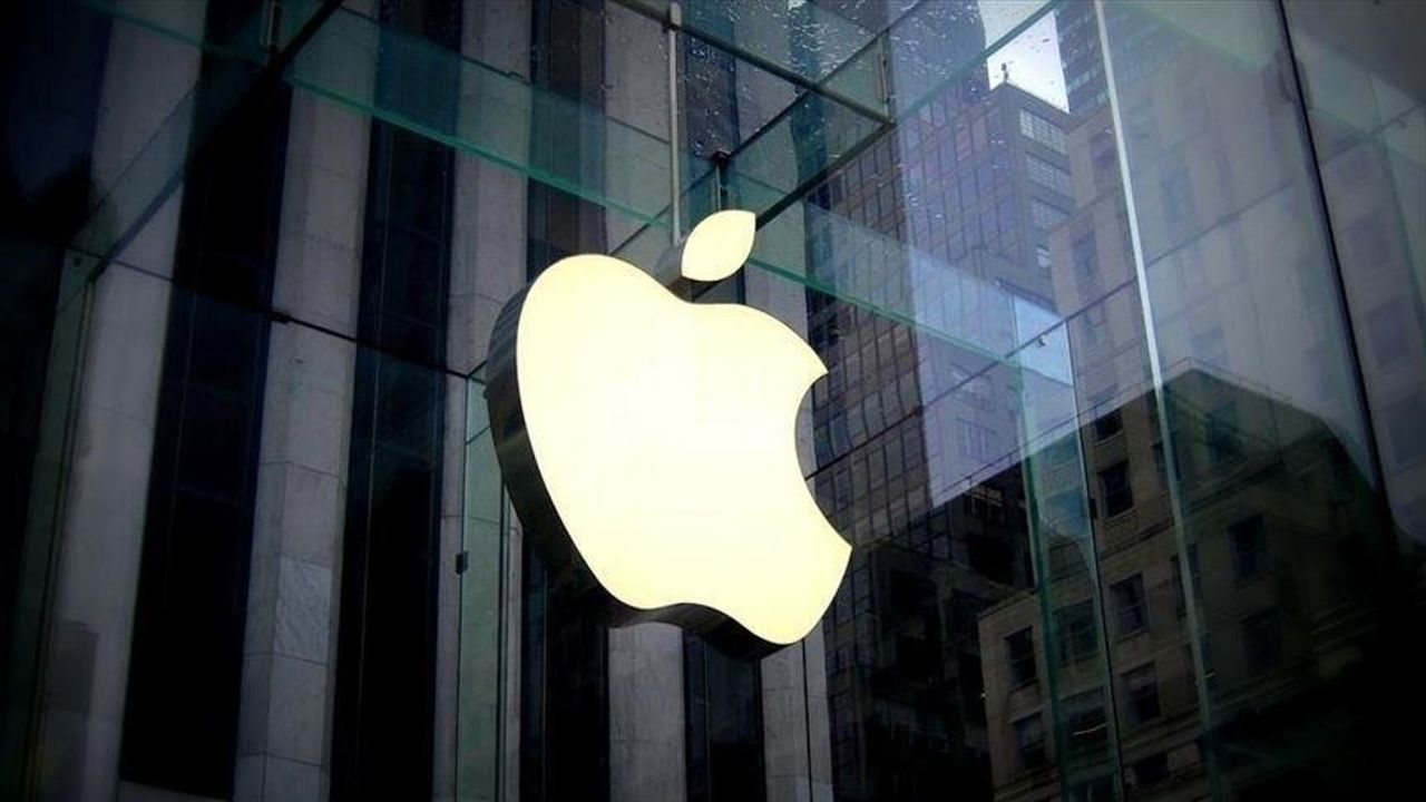 Apple'ın piyasa değeri  ilk kez 4 trilyon dolar