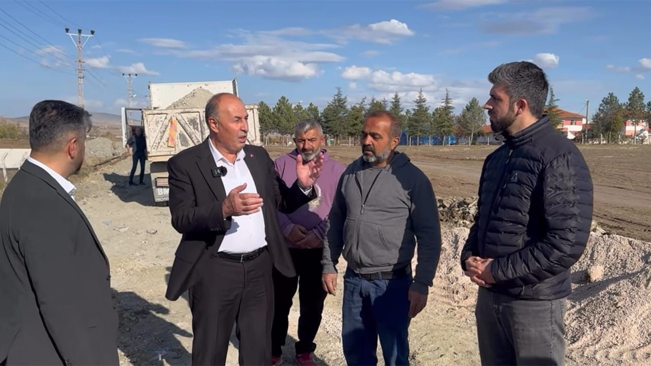 Alaca'da kanayan yaraya  neşter vuruluyor
