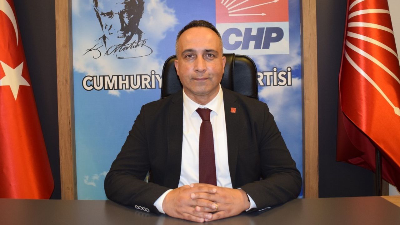 “Çürük binaları, zimmeti unuttunuz, pazarda küçük patates avına çıktınız”