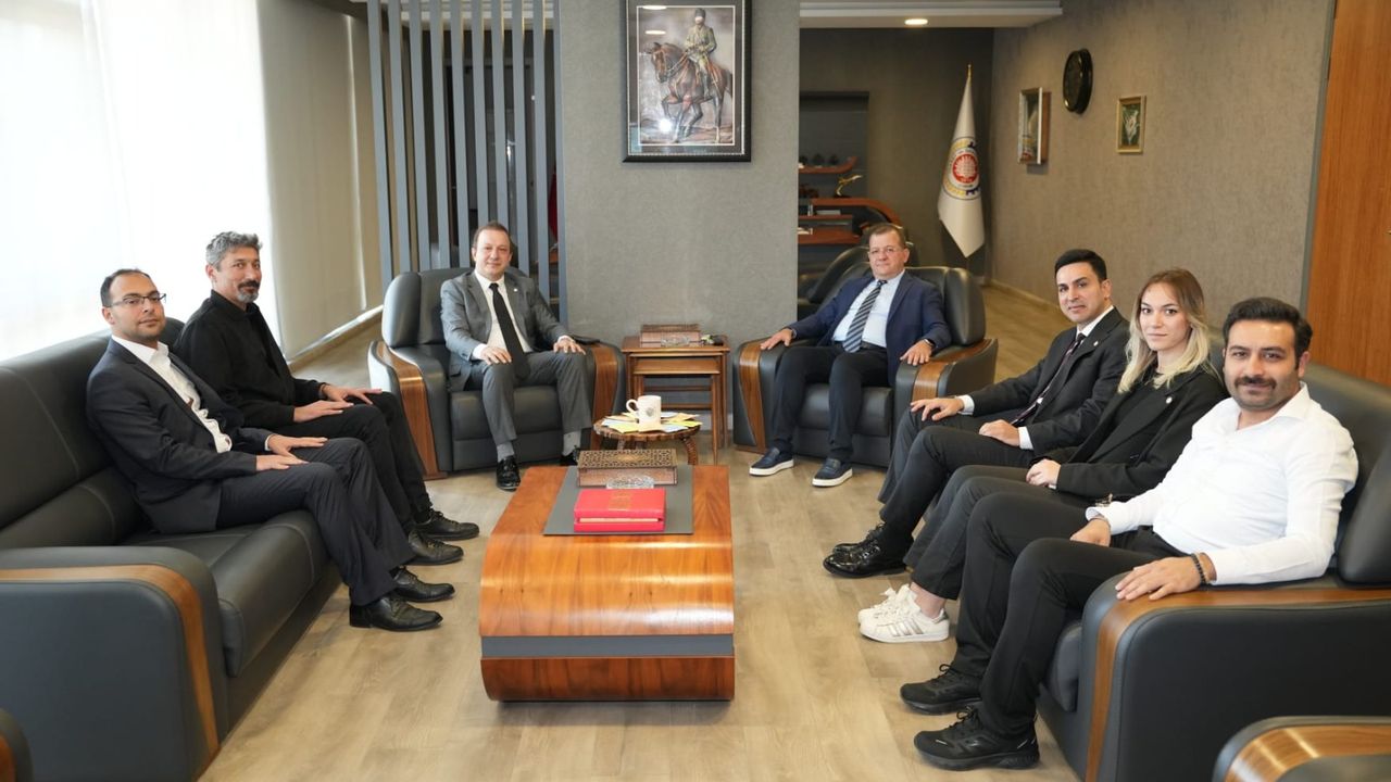 Eczacı Odası’ndan  TSO’ya teşekkür plaketi
