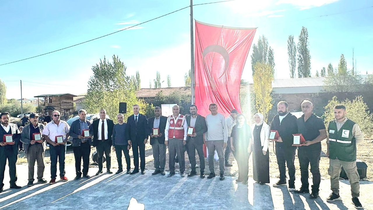 Serban’da coşkulu şenlik