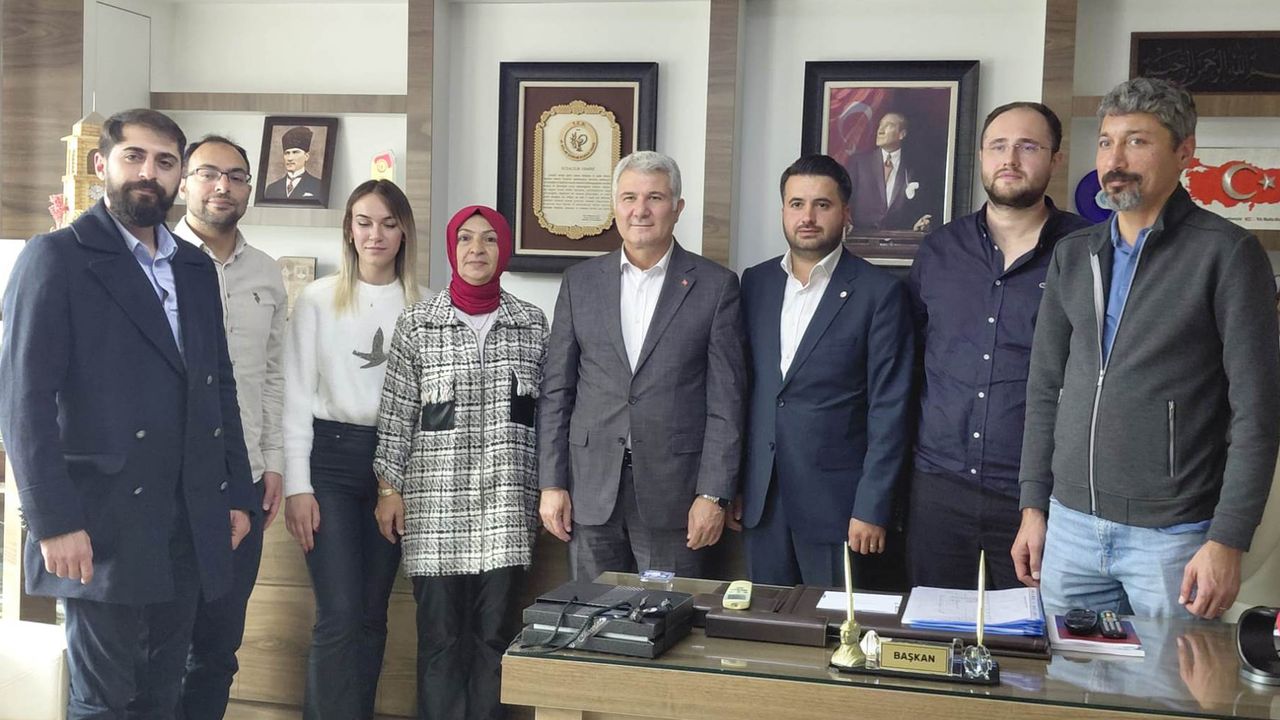 Çorum Eczacı Odası’na ziyaretler