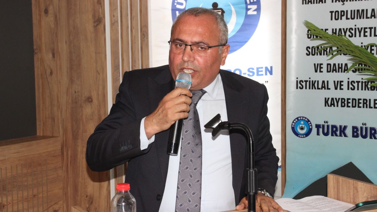 “Kamuda sözleşmeli memur olmaz”