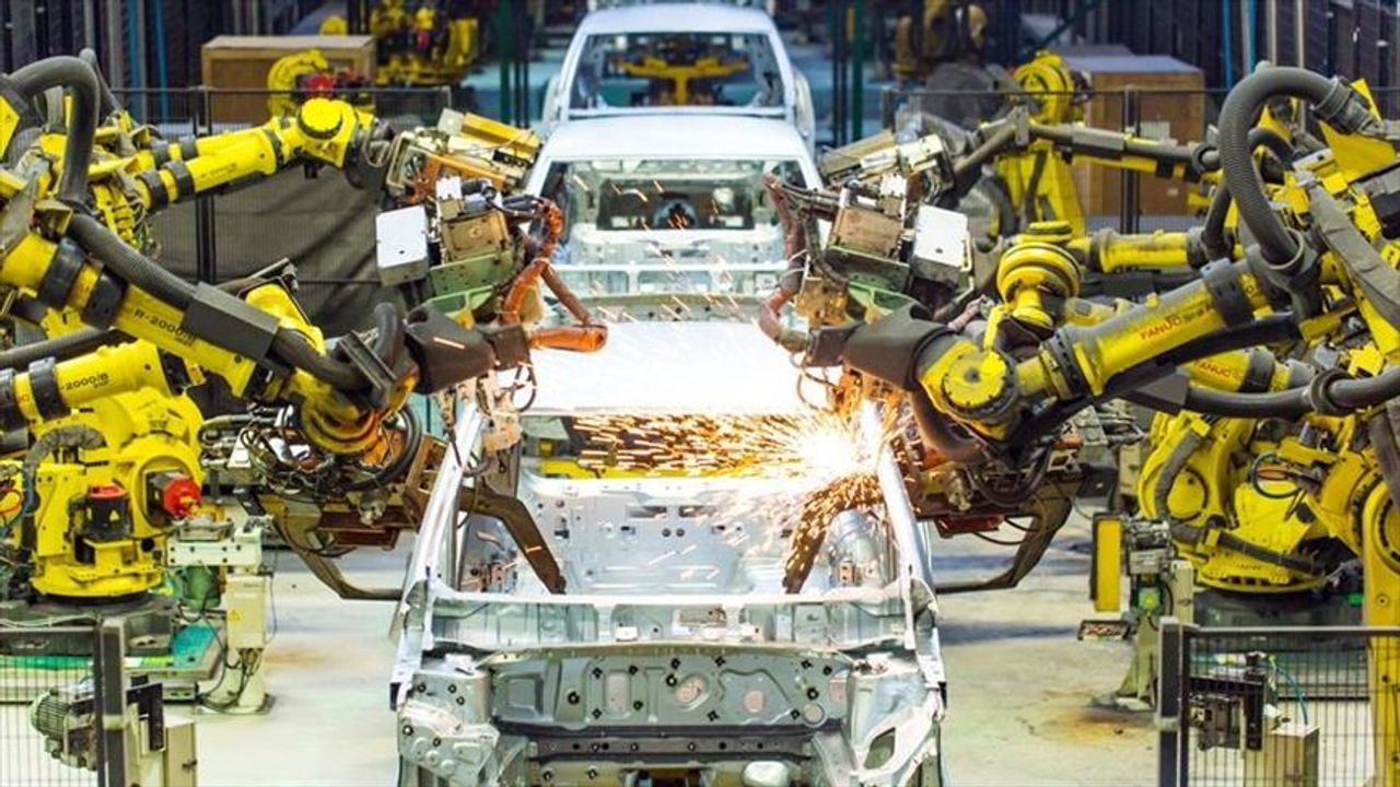 Otomobil devi o modelinin fişini çekti 'Emekliye ayrıldı'