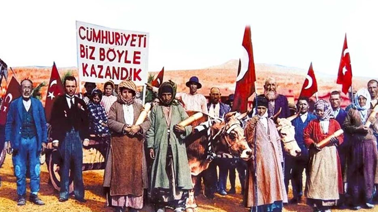 Biz bu Cumhuriyet’i kolay kurmadık, dokunanın elini yakarız!