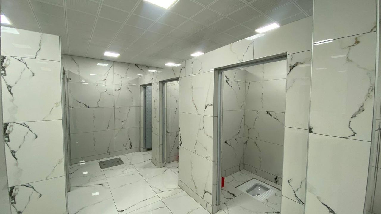 Vatandaşlara modern abdesthane ve WC hizmeti