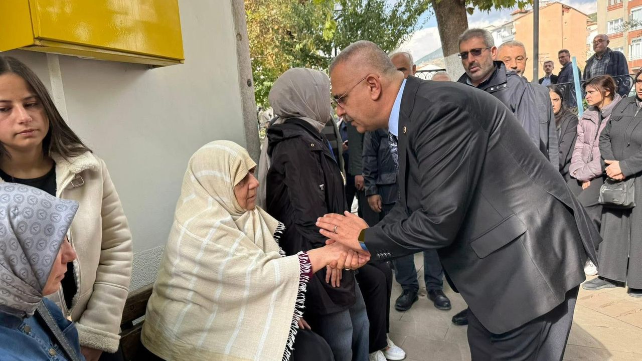 Esnaf, muhtar ve vatandaşlarla bir araya geldii