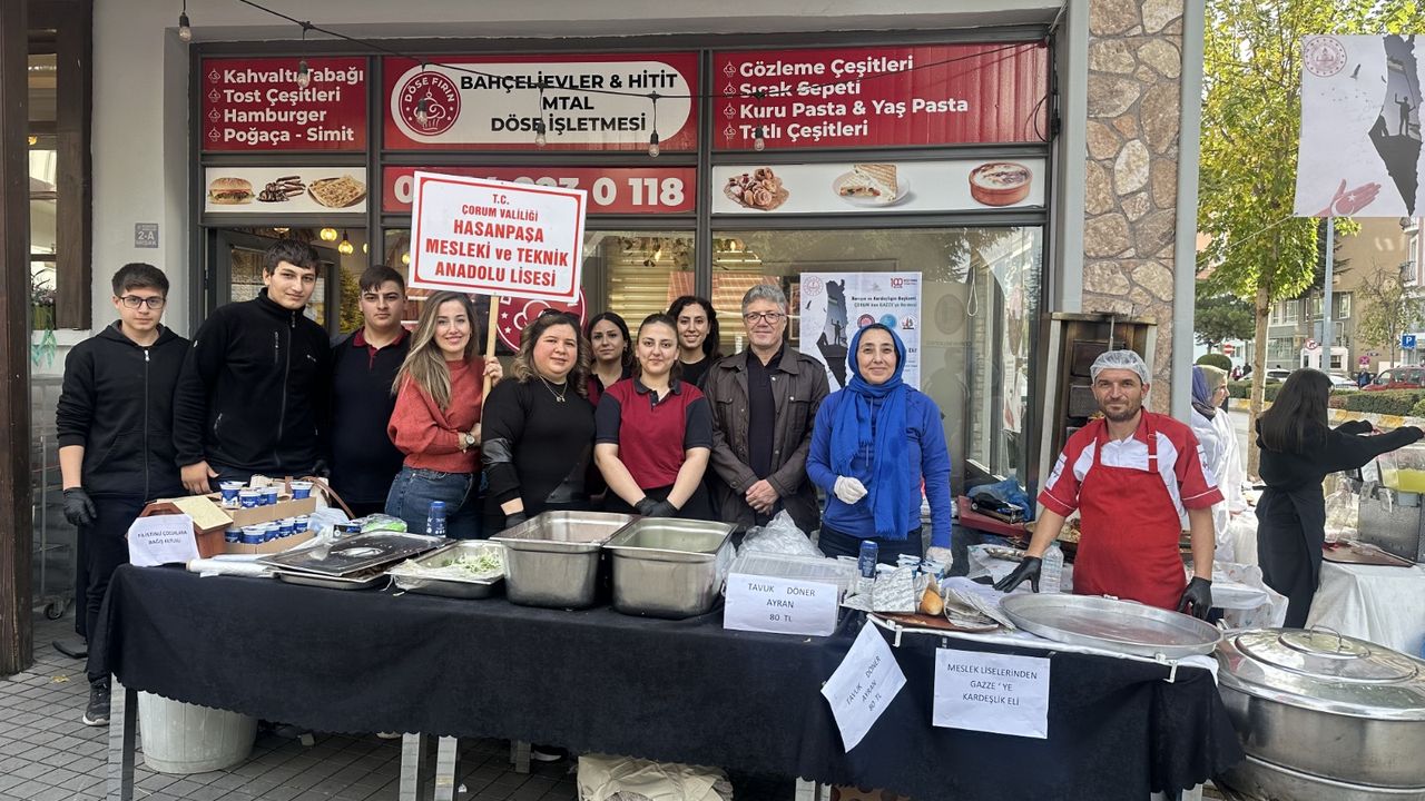 Meslek liselerinden Gazze'ye destek kermesi