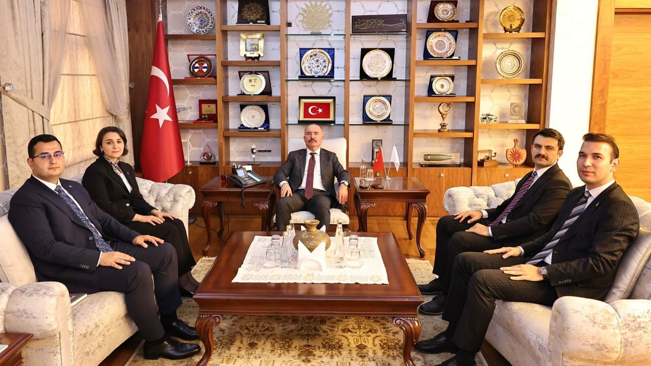 Vali Çalgan kaymakam vekillerini misafir etti