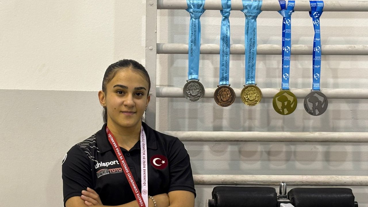 Çorumlu halterci gözünü Çin’e dikti