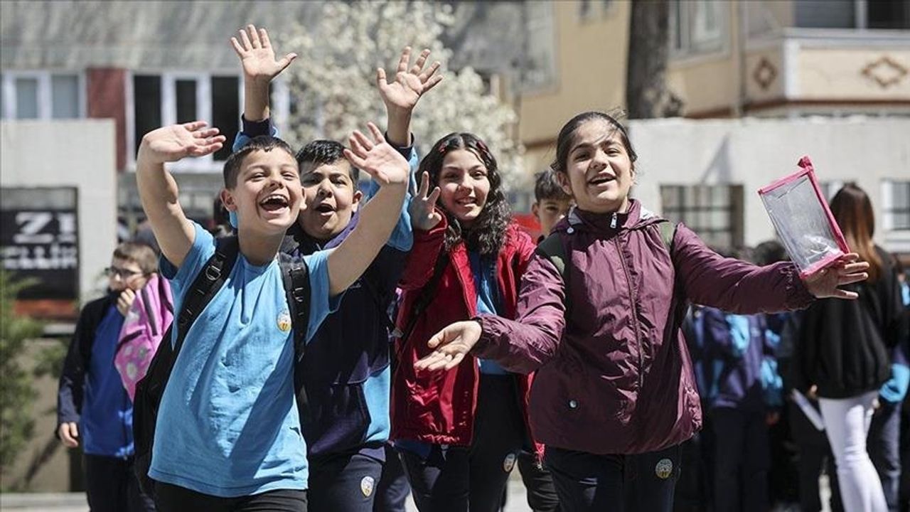 Okullarda ilk ara  tatil yarın başlıyor