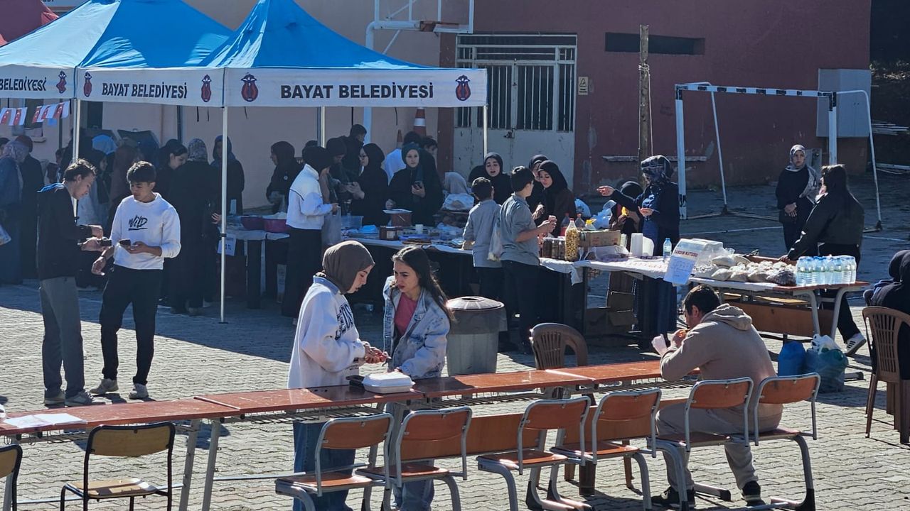 Bayat’ta Gazze yararına kermes