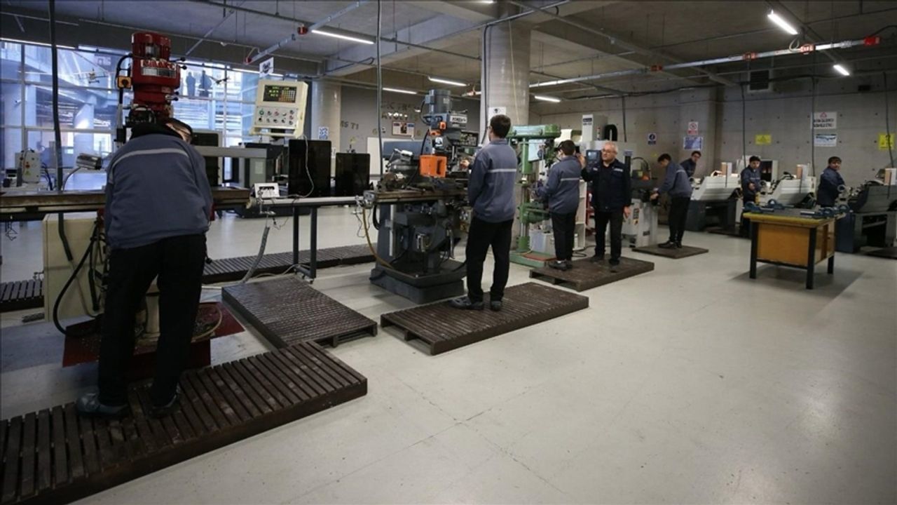 Genç girişimcilere  destek sağlanacak