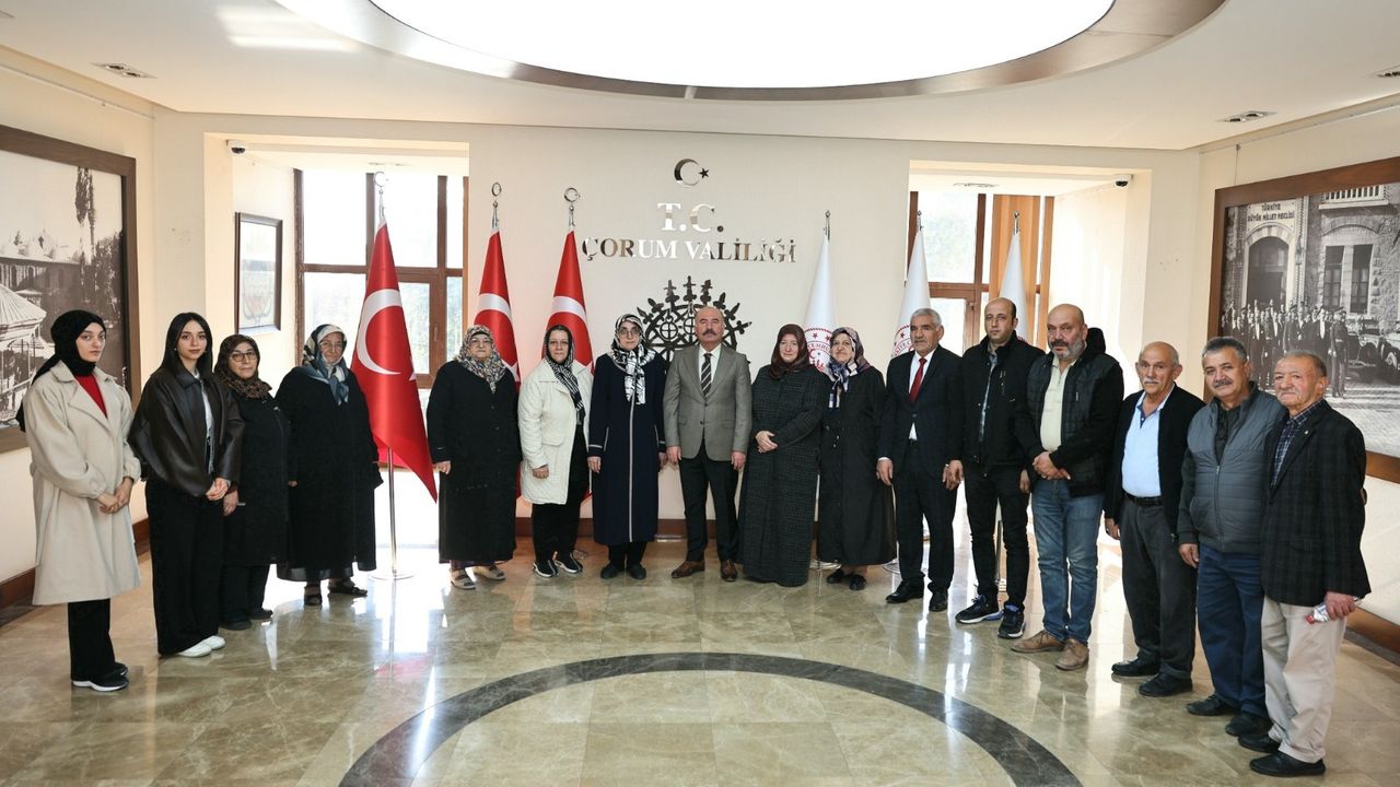 Vali Çalgan, Hilal Apartmanı  sakinleriyle bir araya geldi