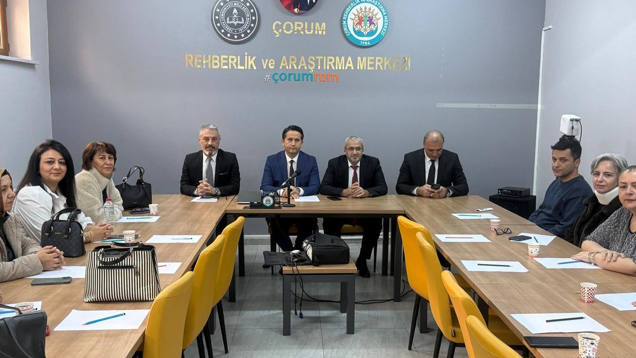 Çorum'da "Güvenli Adımlar Projesi" tanıtıldı