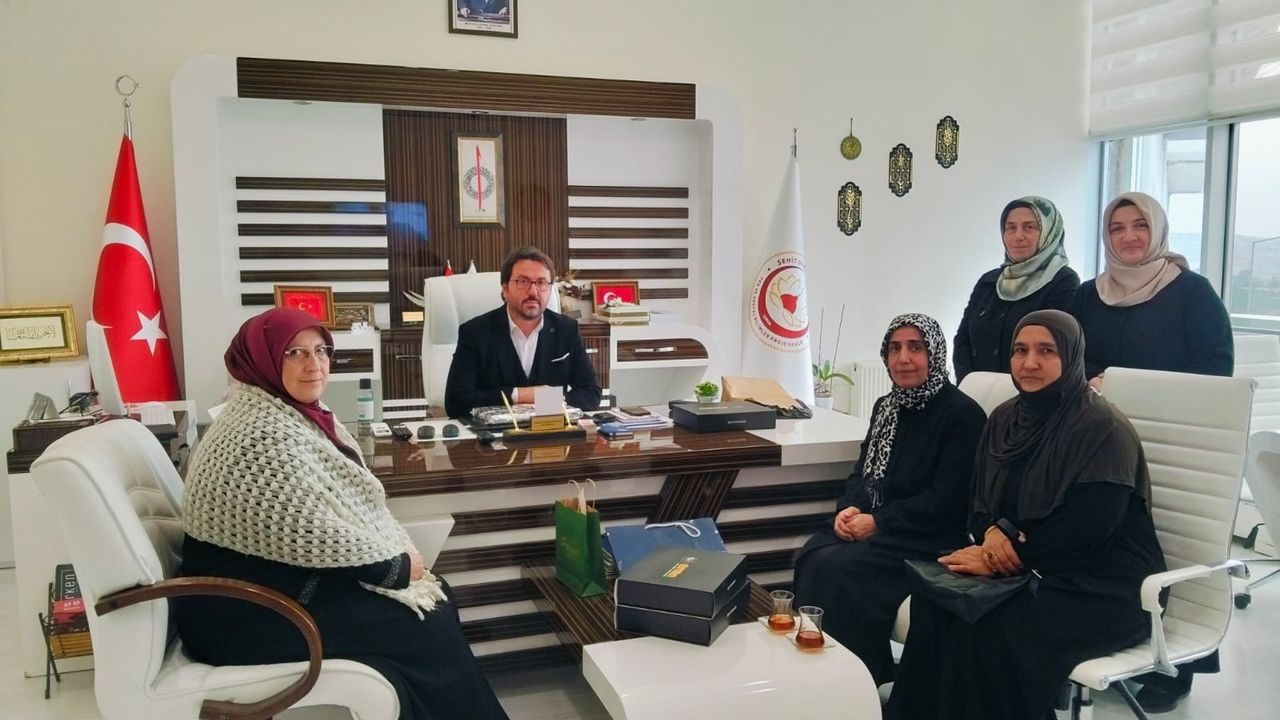 Saadet İl Kadın Kolları’ndan, 24 Kasım kutlama ziyaretleri