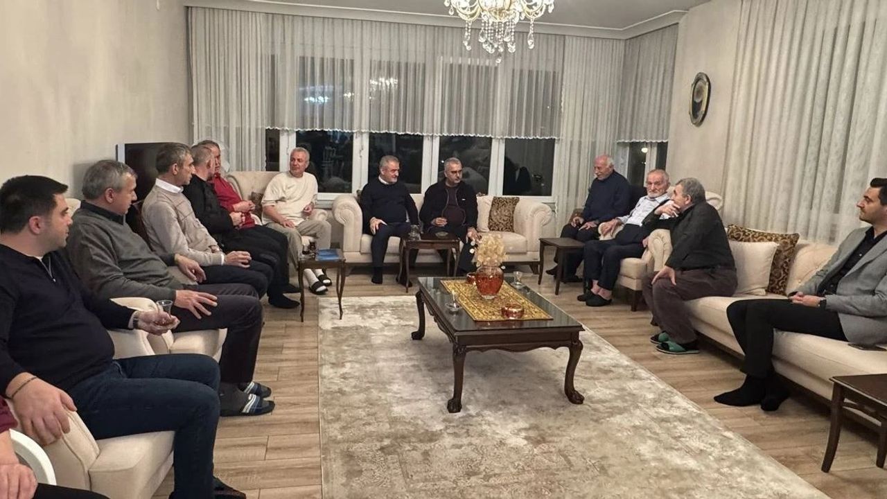 Milletvekili Ahlatçı’dan  Özüyağlı ailesine taziye