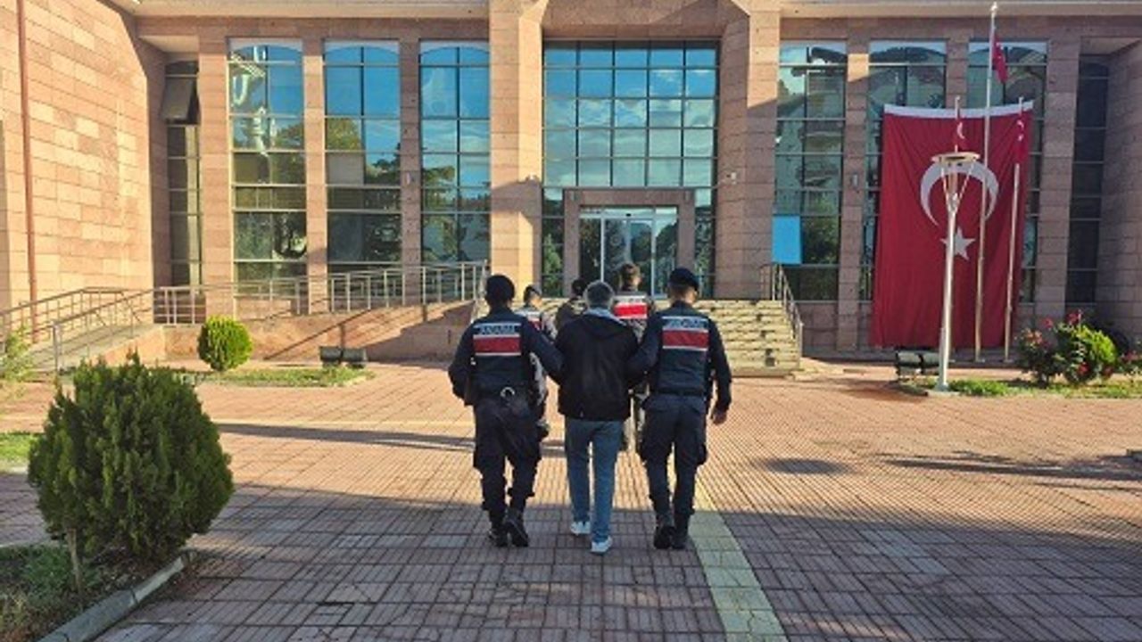 Ev eşyası taşır gibi  uyuşturucu taşıdılar