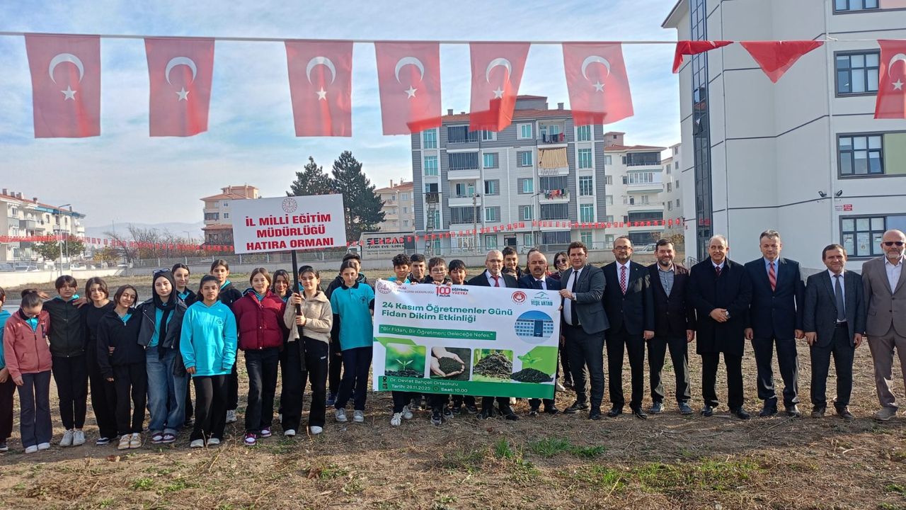 “Yeşil Vatan” için fidan diktiler