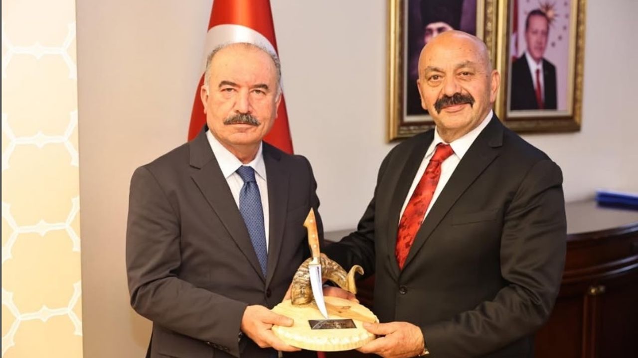 Taner İsbir’den Vali  Ali Çalgan’a ziyaret