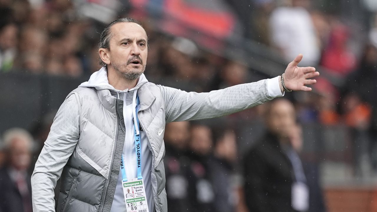 Tuncay Şanlı, Fener’e döndü