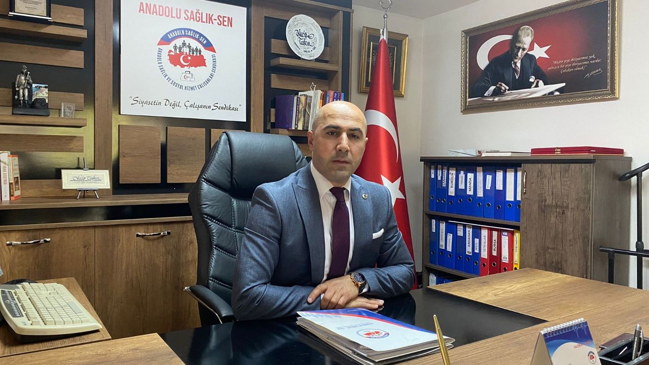 “Kamu çalışanlarının maaşı enflasyon ve vergiye gidiyor!”