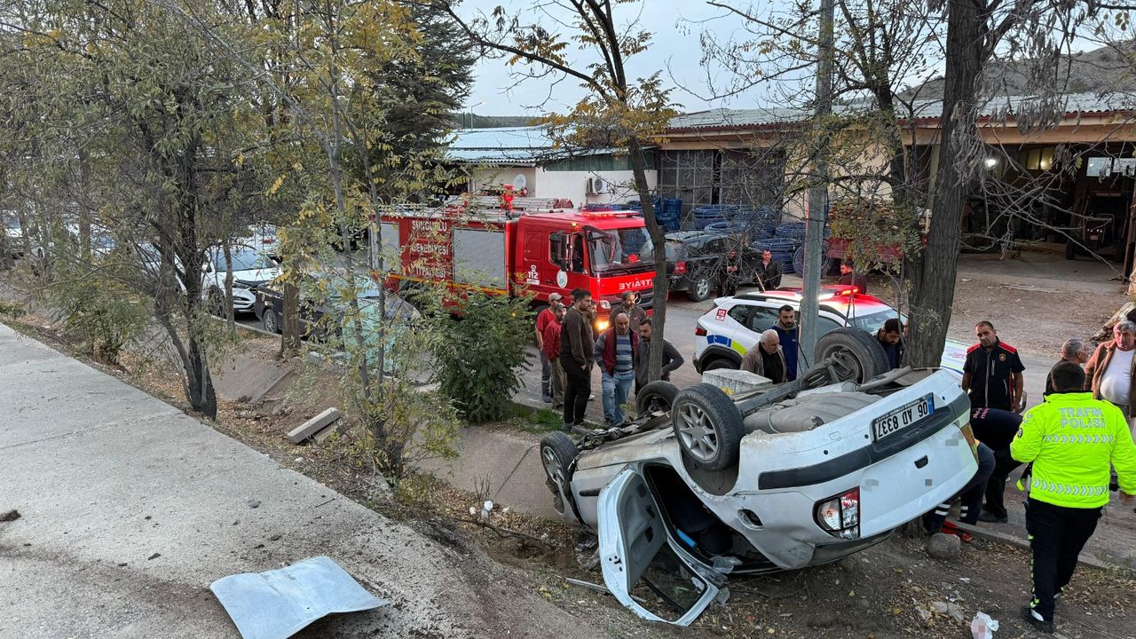 Takla atan otomobil hurdaya döndü: 1 yaralı