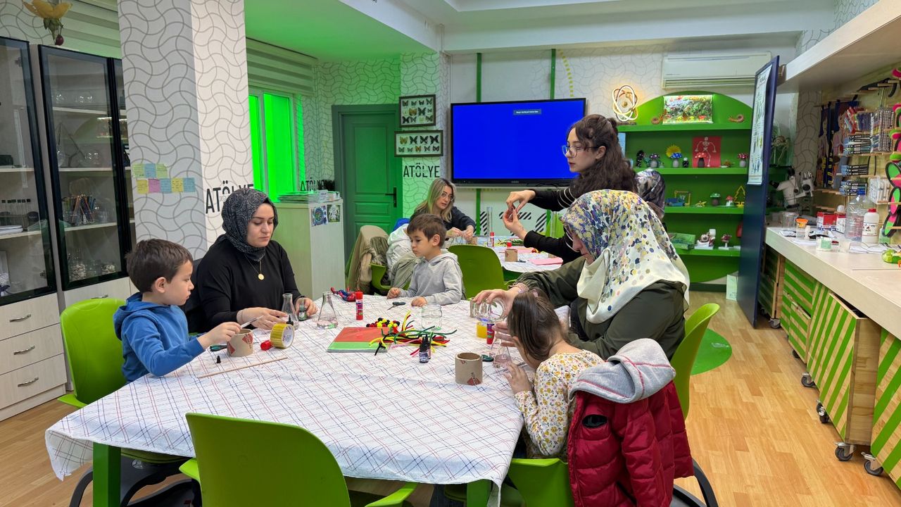 Bilim Çorum’da veli-çocuk etkinliğine yoğun ilgi