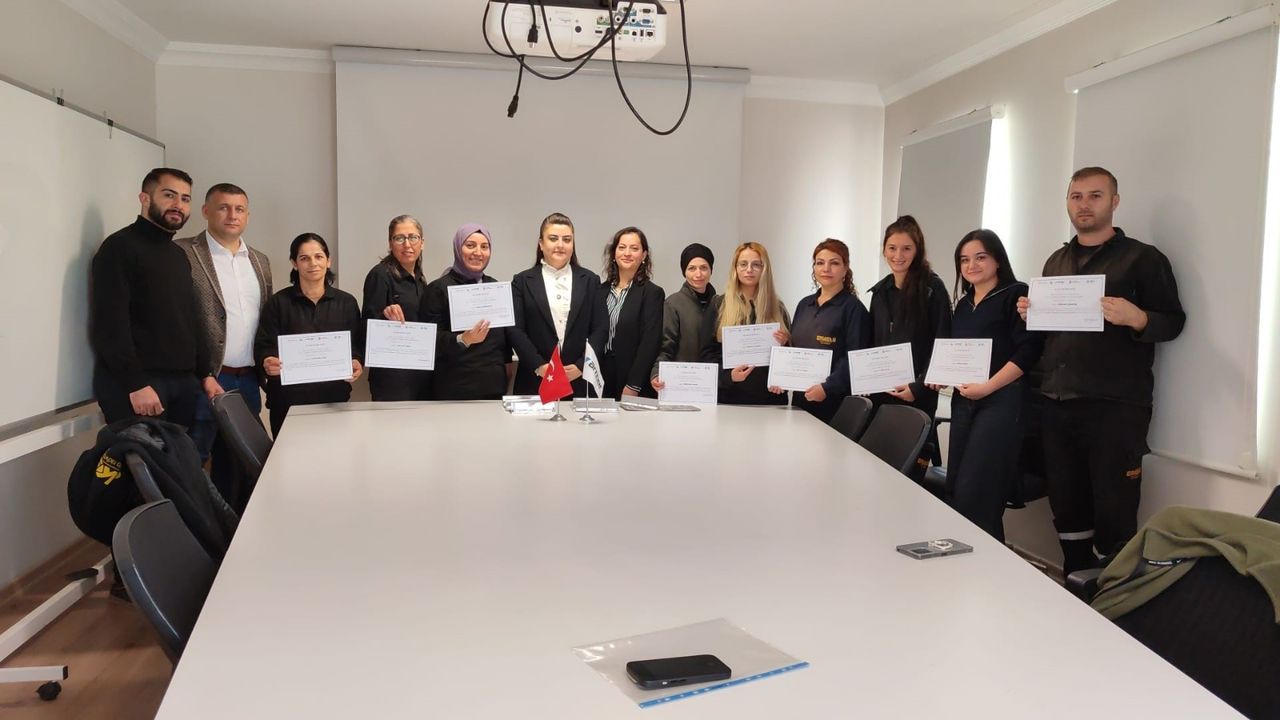 Sanayide kadın gücü: 15 kadına kaynakçı sertifikası