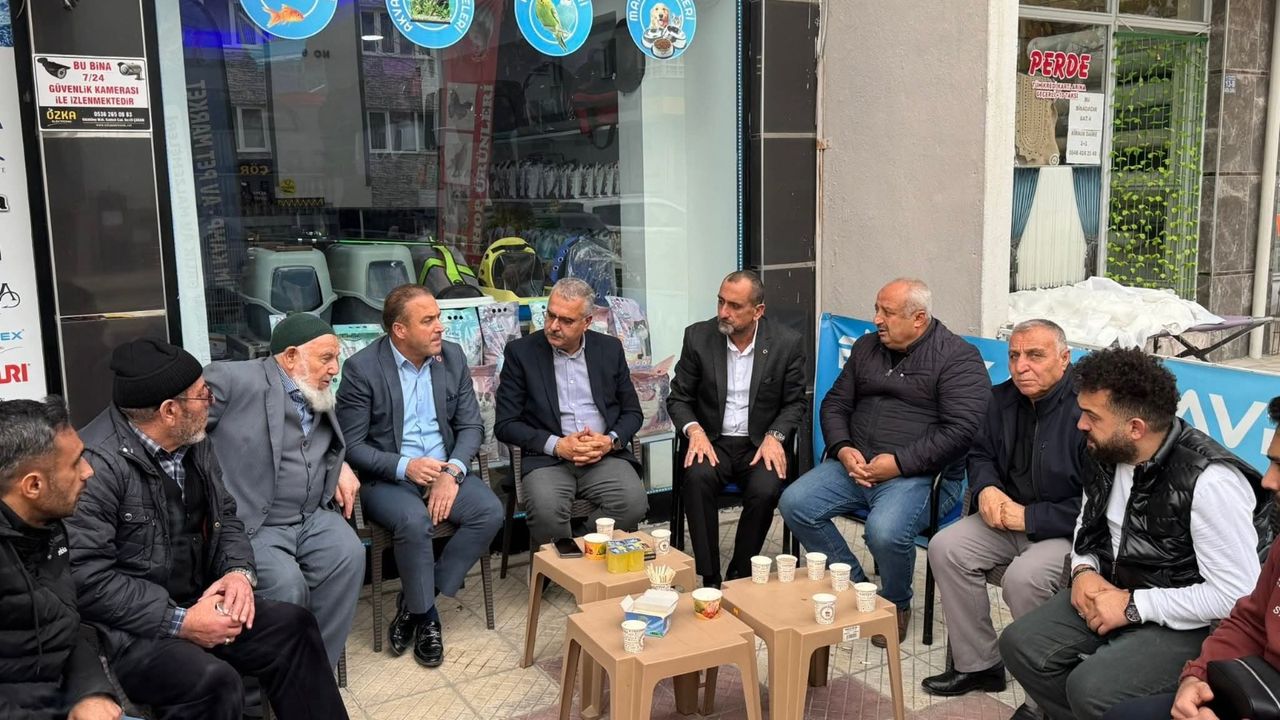 Ahlatcı esnafı dinledi