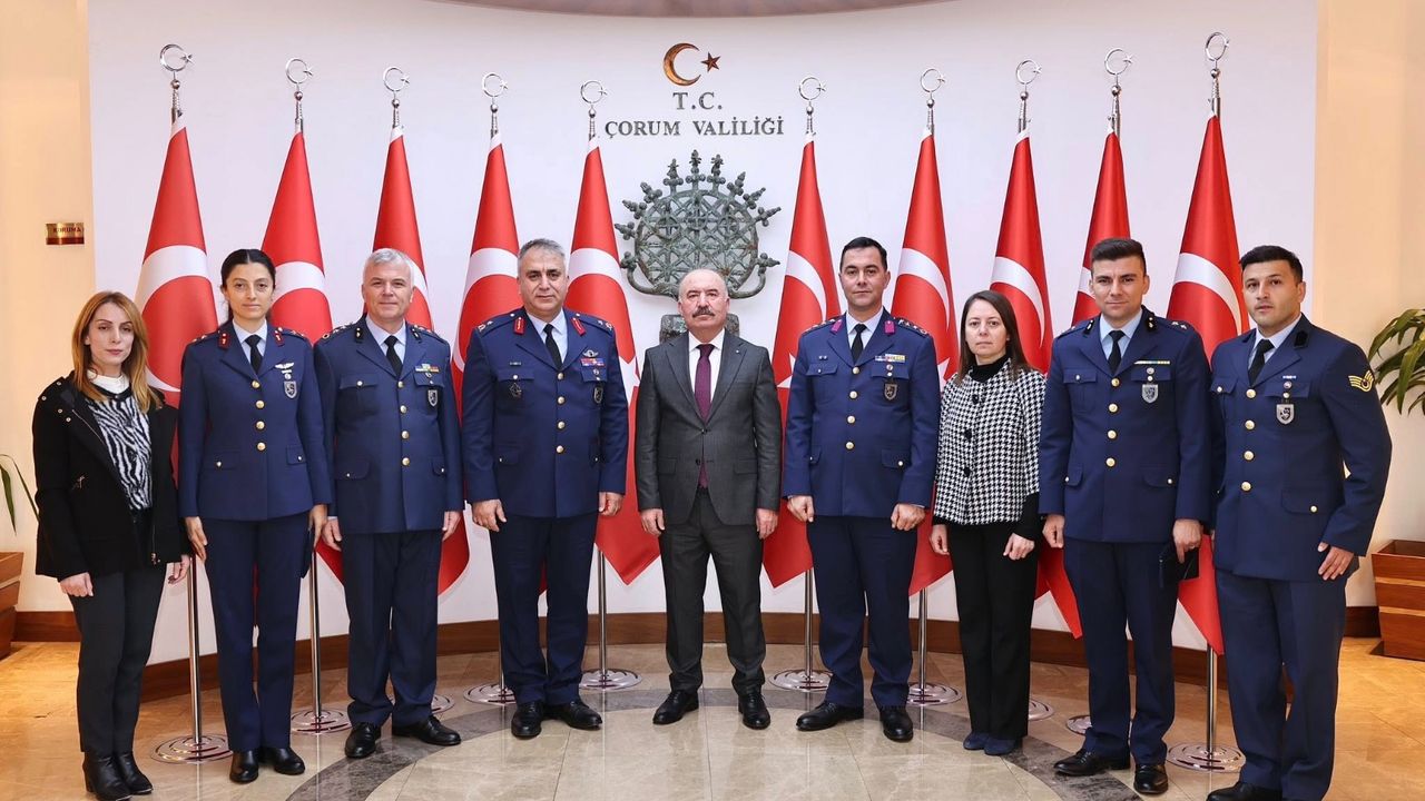 Merzifon 5. Ana Jet Üs Komutanı'ndan  Vali Ali Çalgan’a ziyaret