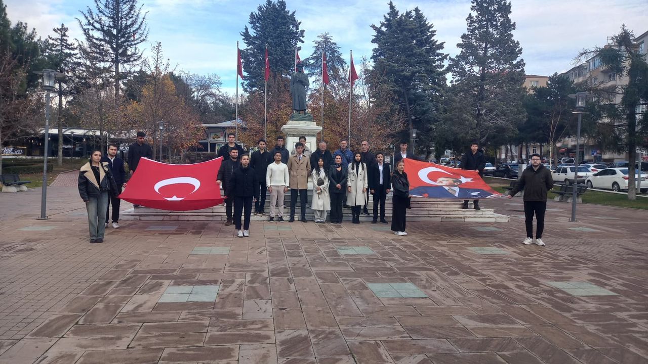 Atatürkçü Düşünce  Kulübü’nden şehitler  için anma yürüyüşü