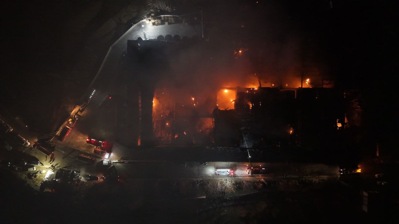 Kırıkkale’de kimya fabrikası yangını  10 saatte kontrol altına alındı