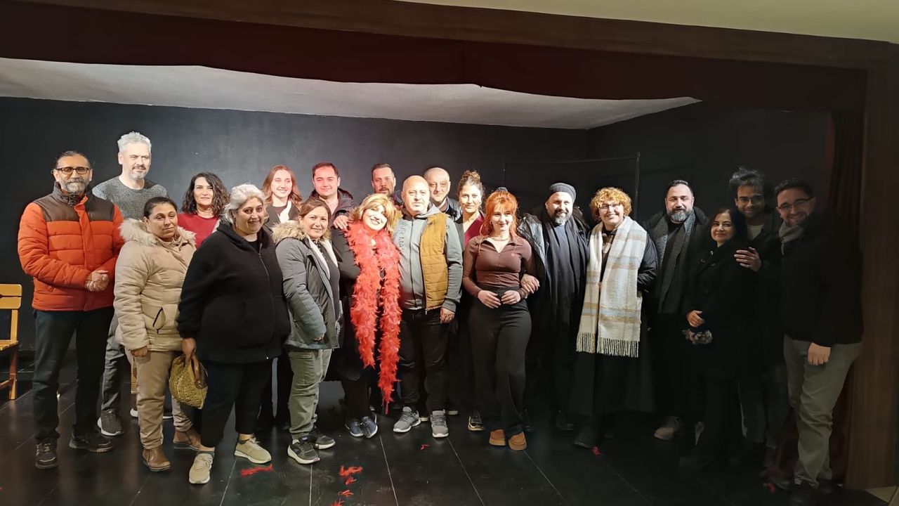 Altın Huni Ödüllü “Eksik Etek”  Çorum’da sahnelendi