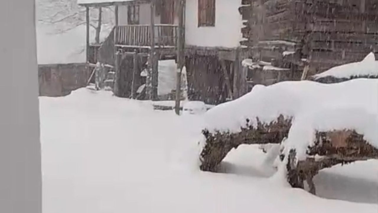 Sinop'ta kar yağışı: Yüksek kesimlerde 30 santime ulaştı