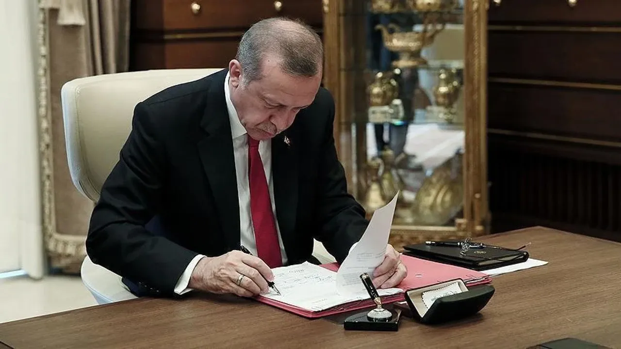 Erdoğan, Resmî İlan  Tarifesi’ni onayladı