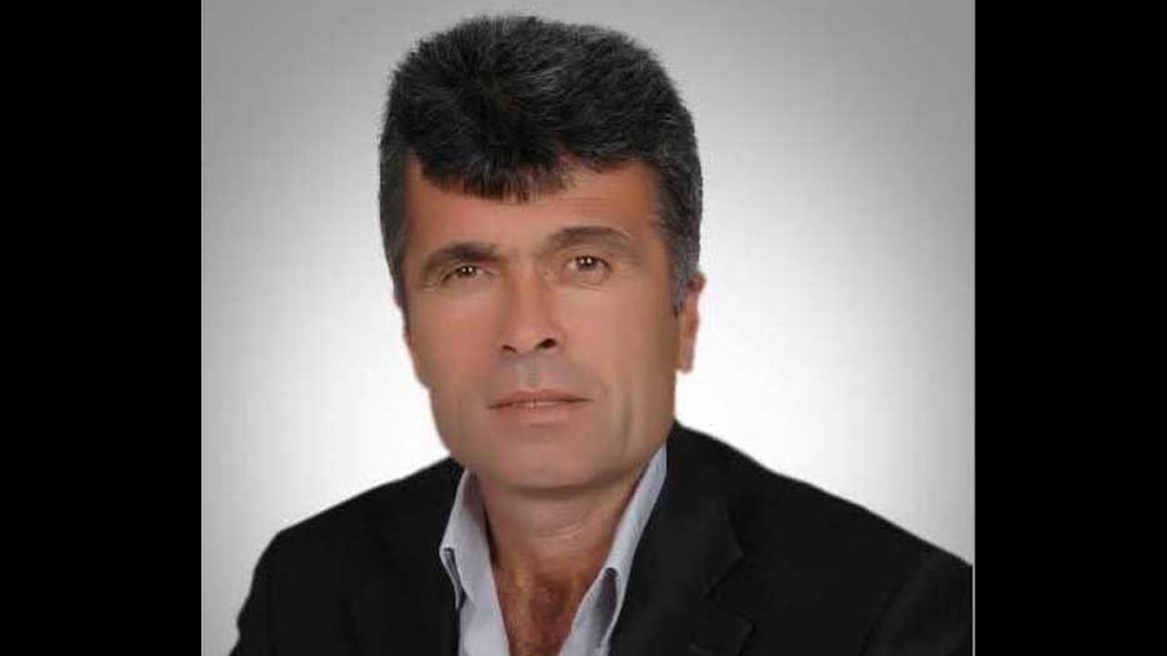 Murat Can  defnedildi