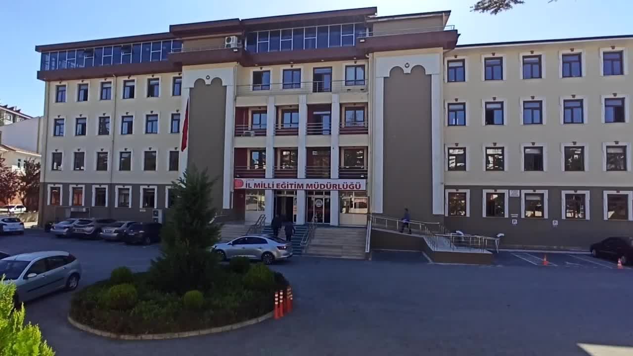 "Para isteniyorsa bize şikayet edin"