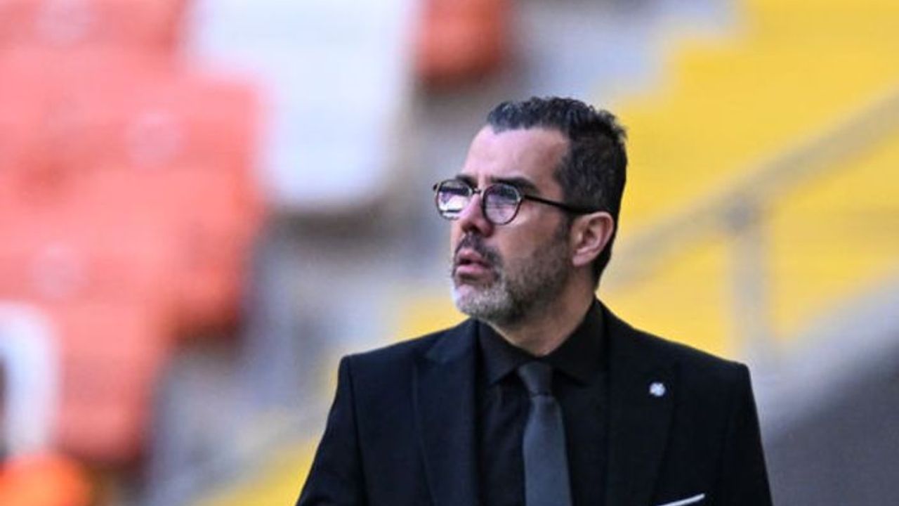 En son Çorum FK’yı yenen  İstanbul’da beklenen ayrılık