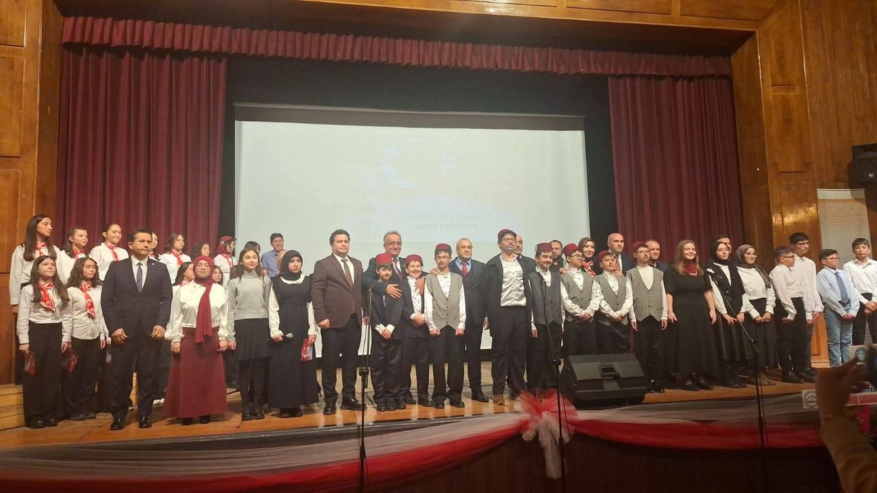 Vatan Şairi Mehmet Akif Ersoy, vefatının 89. yılında anıldı