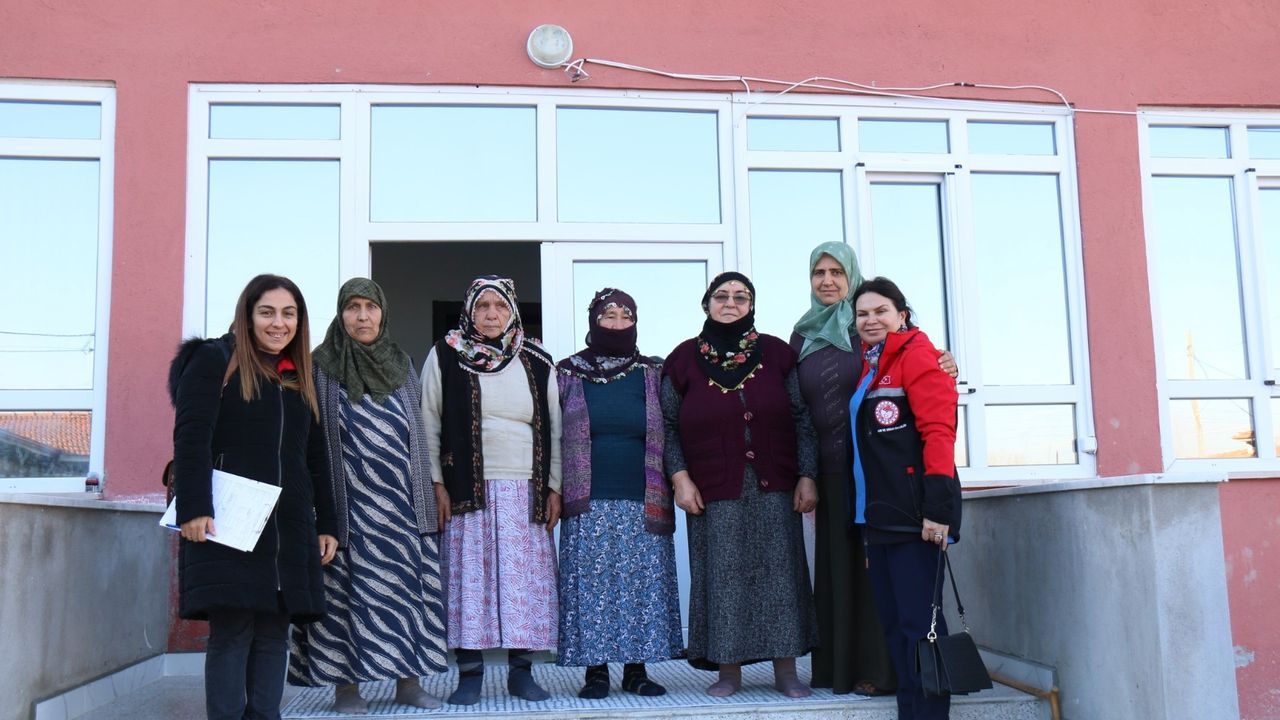 Çorum’da kadın çiftçilere yönelik  uygulamalı tarım eğitimi