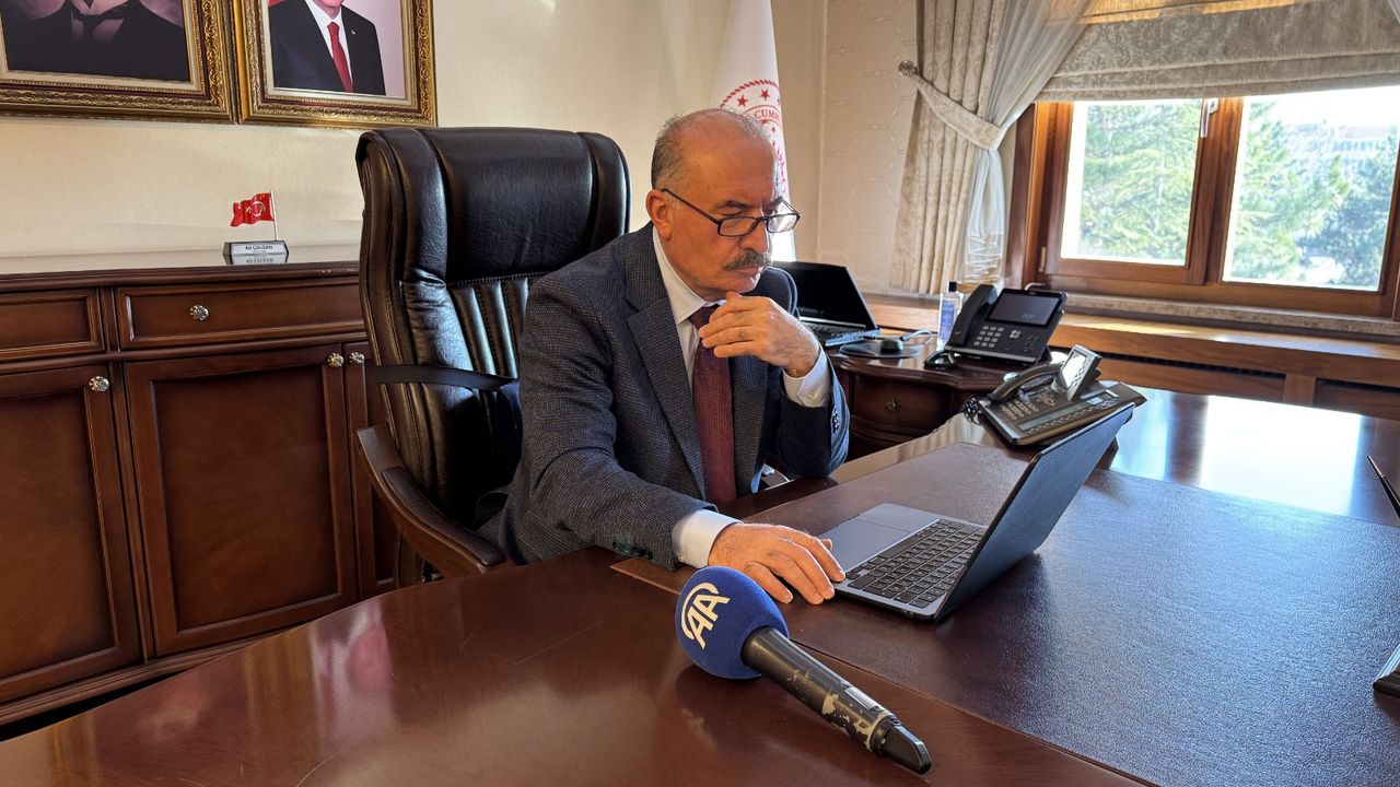 Vali Çalgan, AA'nın “Yılın  Kareleri” oylamasına katıldı