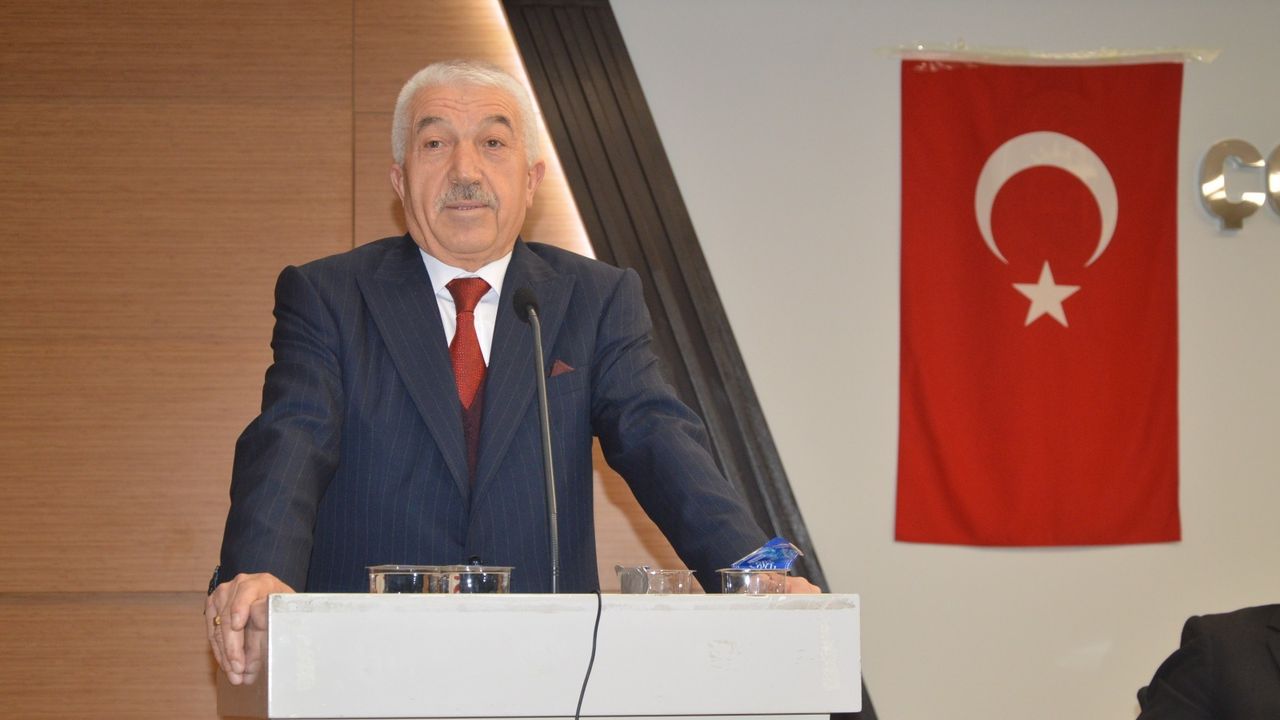 Hazır Elbiseciler’de  Şimşek güven tazeledi