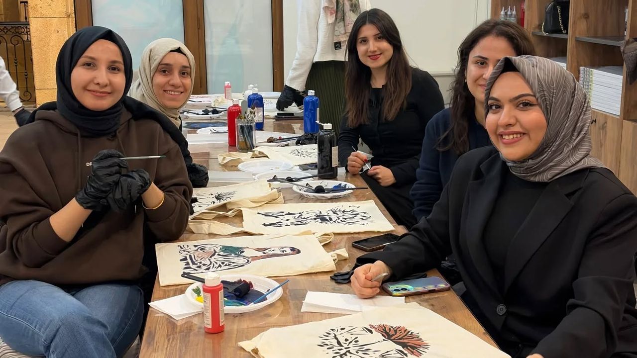 Kadın avukatlar  Bedesten’de buluştu