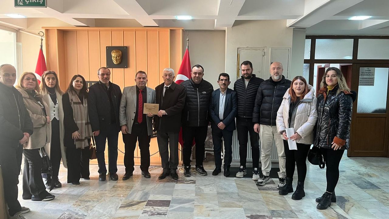 Necati Şimşek mazbata aldı