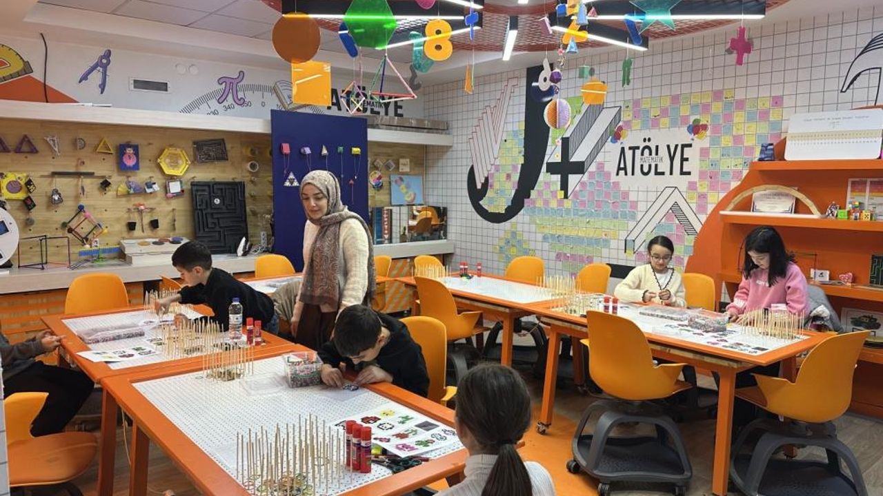 Çorum’da öğrenciler yarıyıl tatilinde bilimle buluştu: "Kış akademisi" başladı