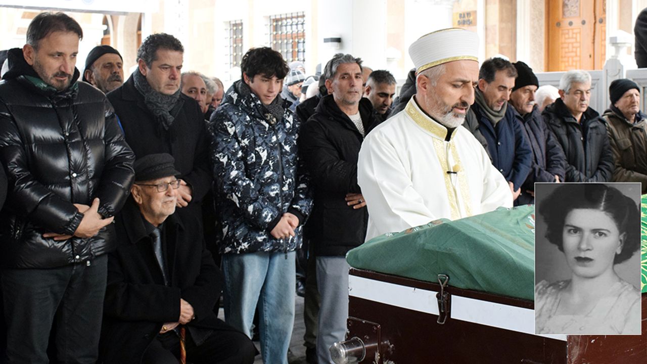 Cüneyt Özdemir’in annesi Hıdırlık’ta toprağa verildi