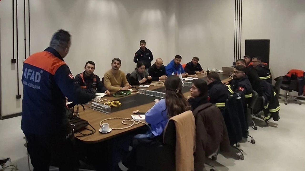 Barut Fabrikası’nda  arama kurtarma eğitimi