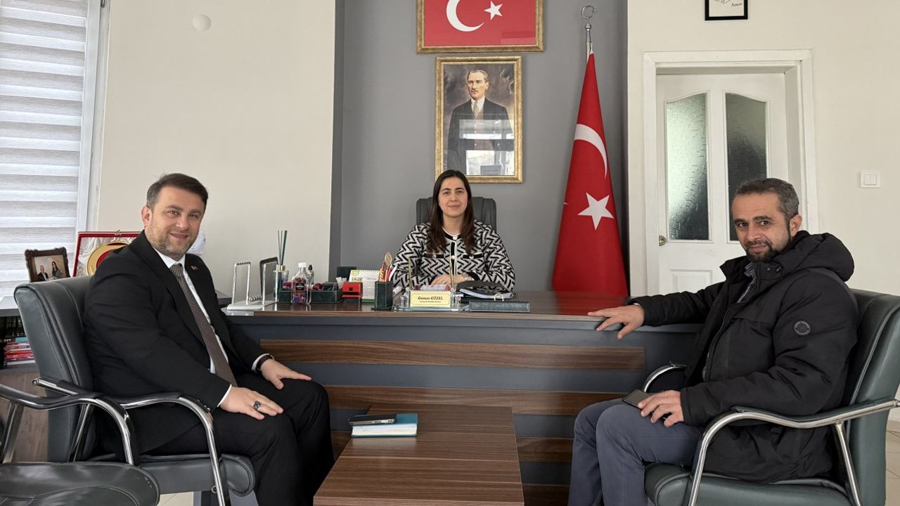 Belediye muhtarlarla  istişareyi sürdürüyor