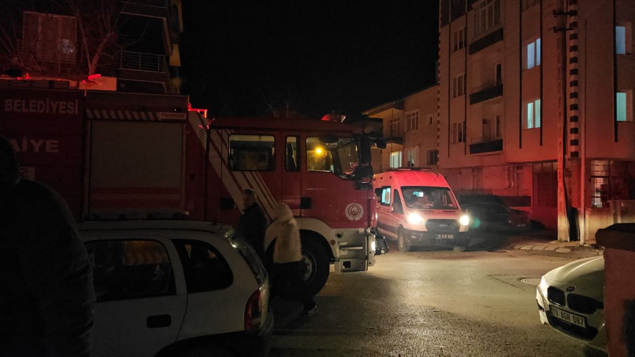 Çorum’da apartmanda çıkan duman paniğe yol açtı
